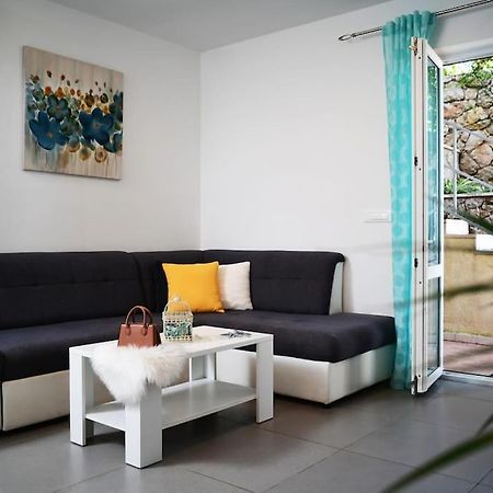 Wave N' Sea Apartment With A Private Pool Dubrovnik Exterior foto