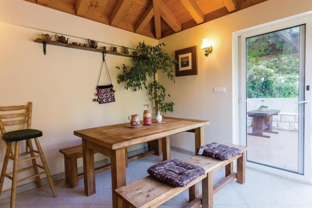 Wave N' Sea Apartment With A Private Pool Dubrovnik Exterior foto